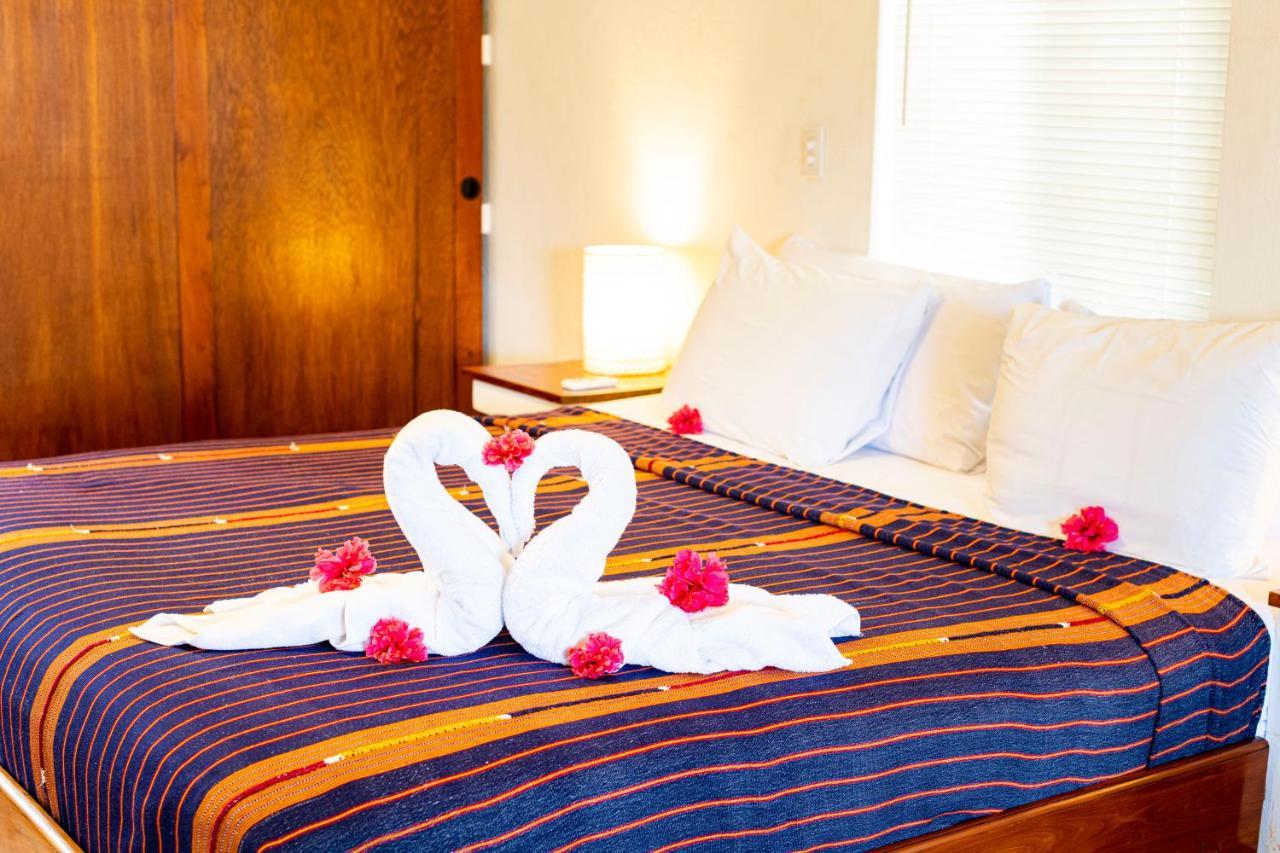 Isla Bonita Yacht Club Hotel San Pedro  Eksteriør billede